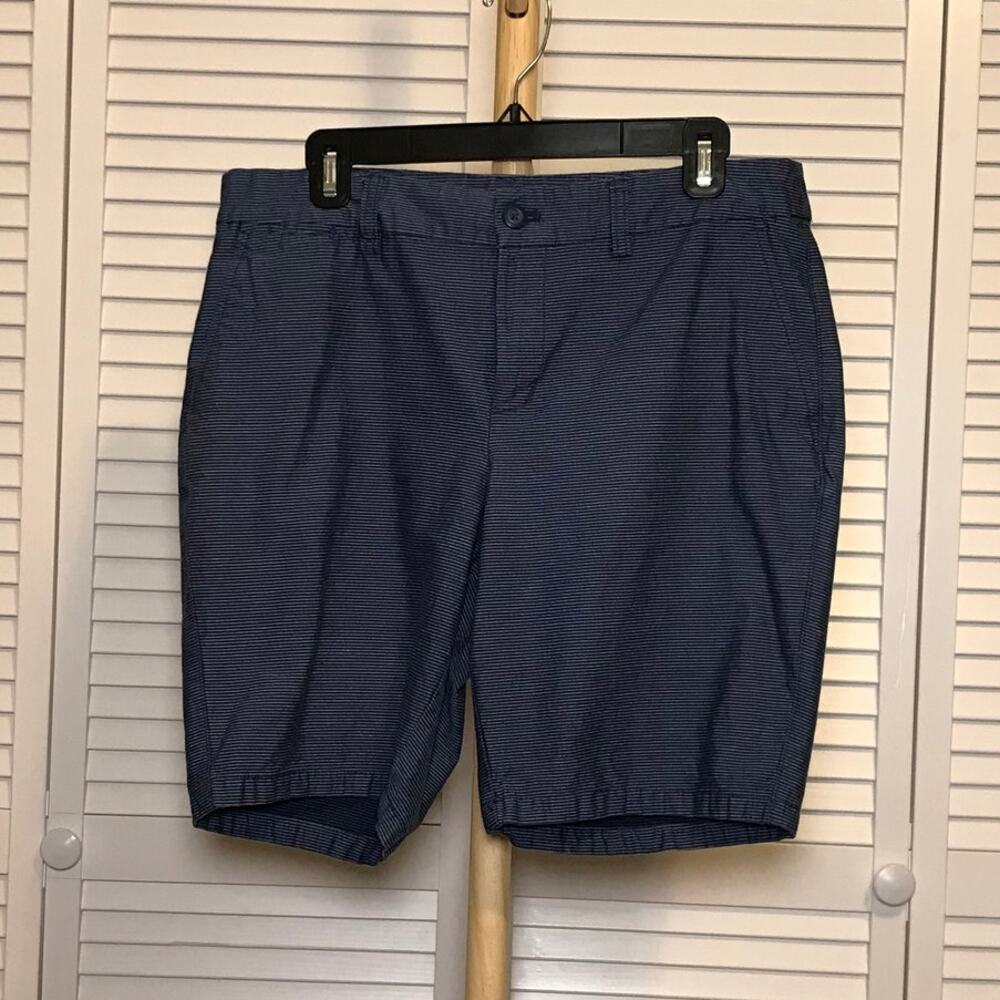 Khakis by Gap Blue Stripe Mid Rise Bermuda Women Shorts 12